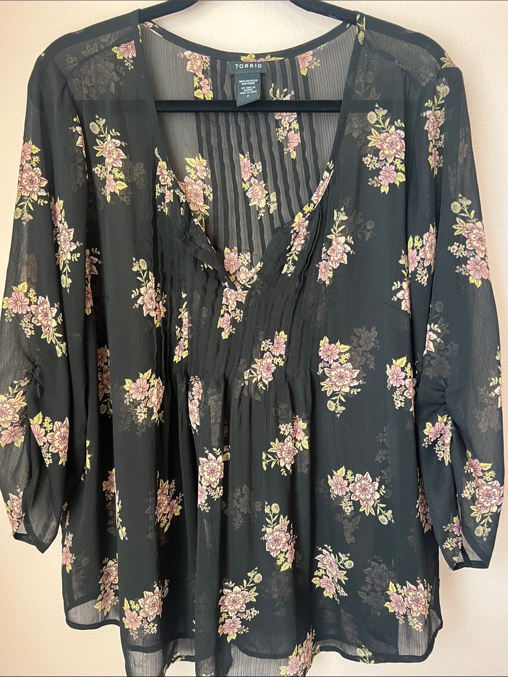 torrid Black Sheer Floral Pintuck V-Neck Blouse